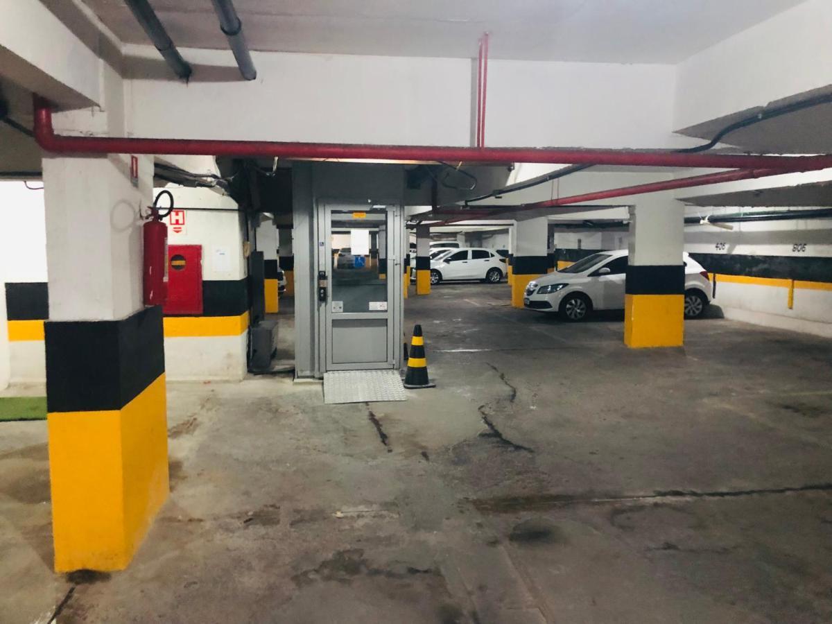 Apto 502 - Dois Quartos à Beira Da Praia De Pajuçara Em Maceió, Próximo A Feirinha De Artesanato * Maceió